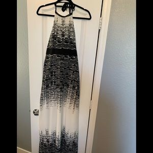 Vince Camuto maxi dress